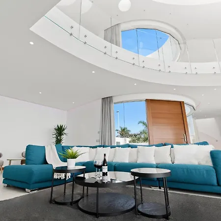 Karat Fibonacci וילה אדחה