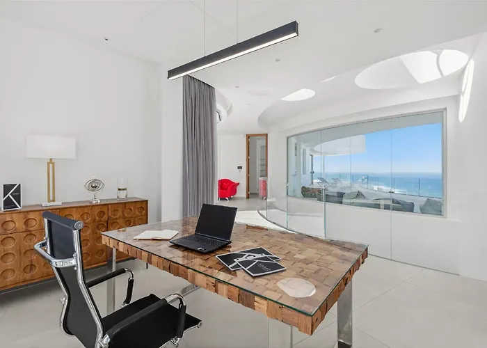 Вілла Karat Fibonacci Адехе